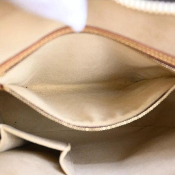 LOUIS VUITTON Logo Looping GM Shoulder Bag Monogram Leather Brown - Picture 2 of 16